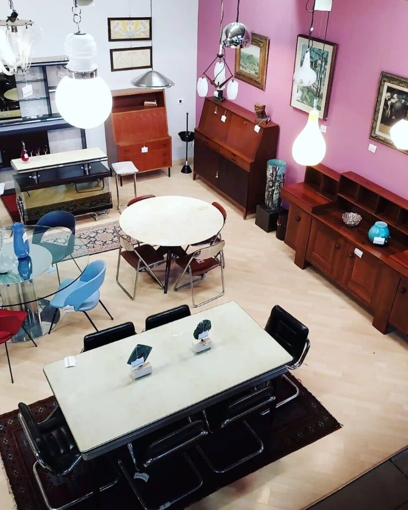 spazio900milano_1681290593_3079211131360464007_645686953