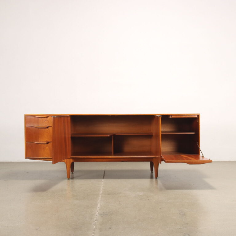 Diventa Modernista - Mostra mercato sideboard